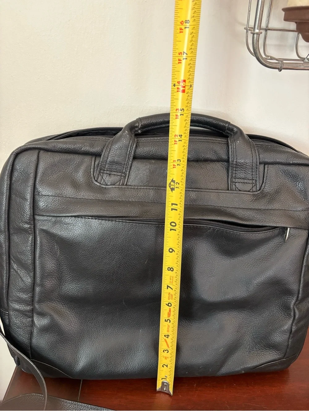 McKlein USA Black Pebble Leather Laptop Bag #10T-0589054 Numerous Compartments
